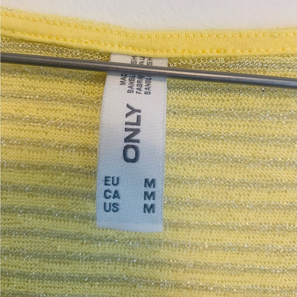 Woman’s Only Brand yellow sleeveless tank - Picture 3 of 6